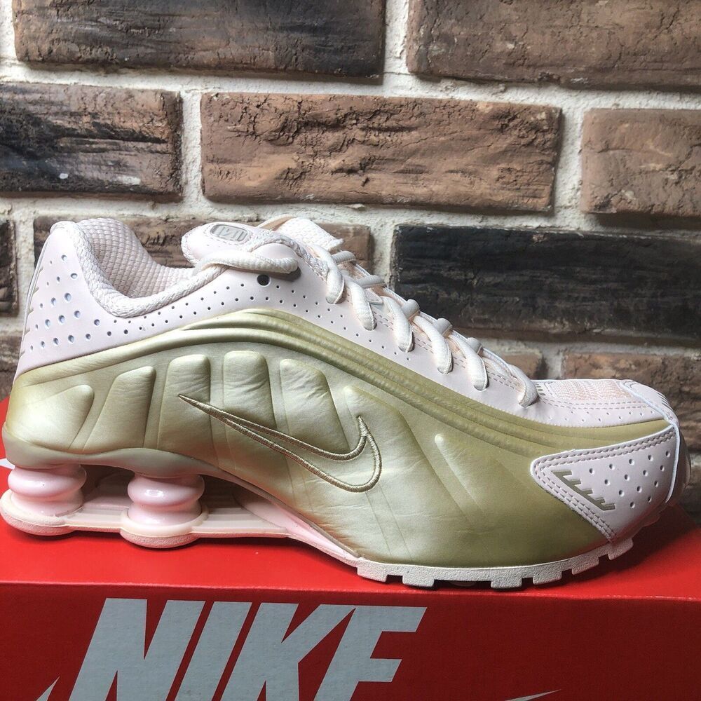 AR3565-800 Nike Shox R4 Guava Ice Rose Gold Women's Size 7.5 Sneakers